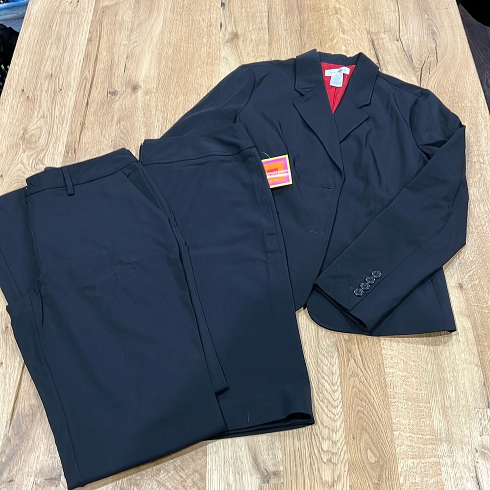 Isaac Mizrahi Suit